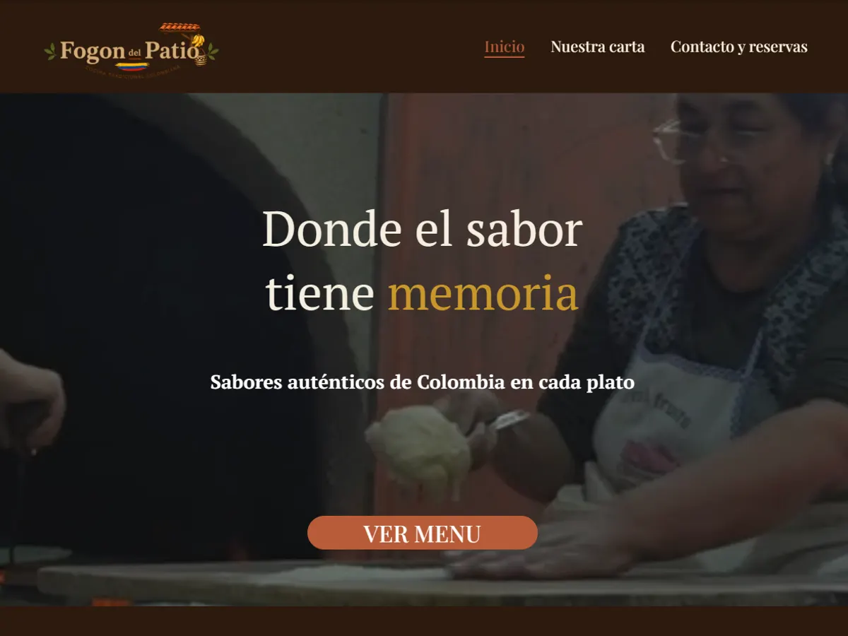 Página web de Fogón del Patio, Restaurante. Demostración construida por Extrategical.