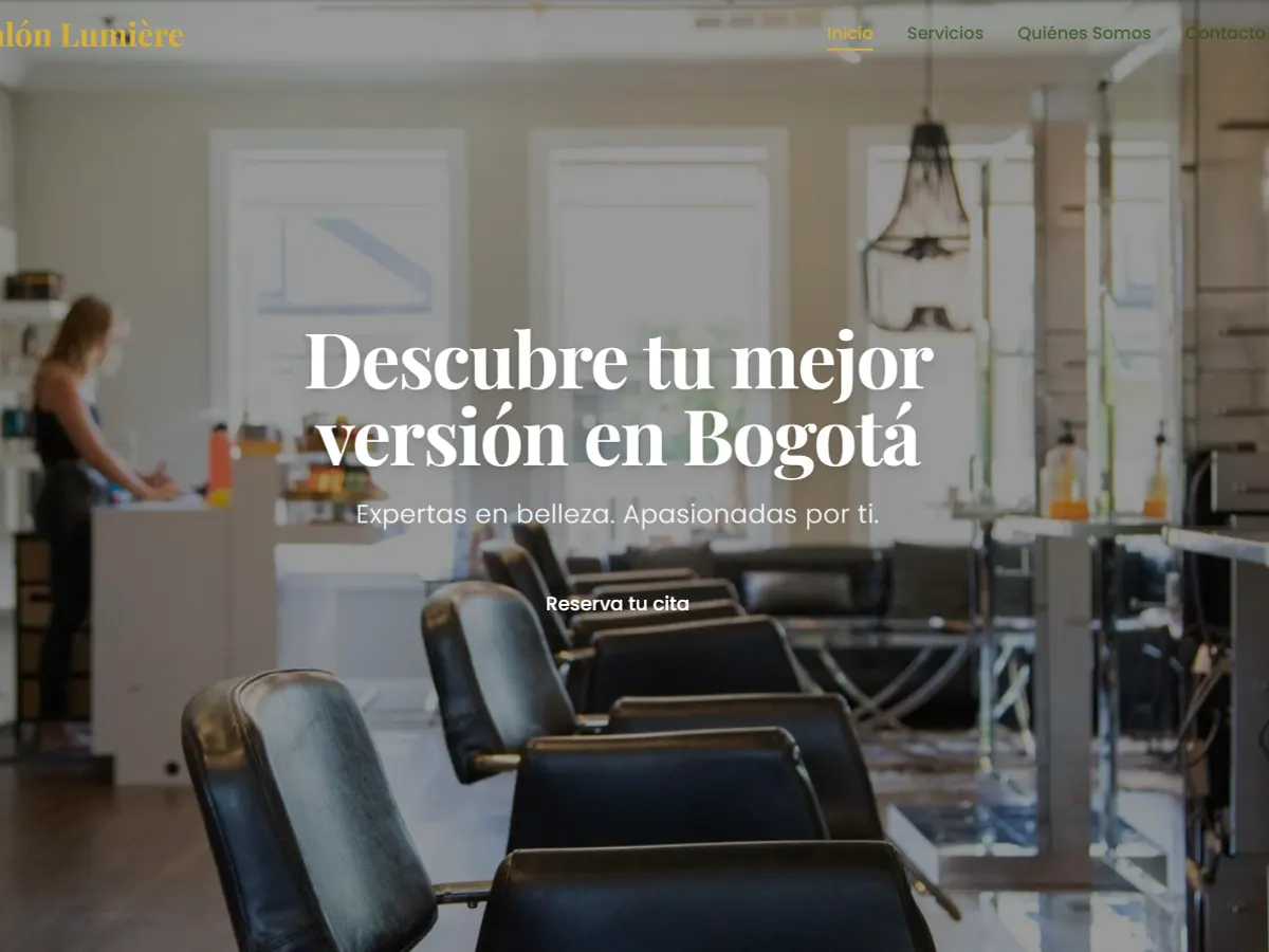 Página web de Salón Lumière, Salón de belleza. Demostración construida por Extrategical.